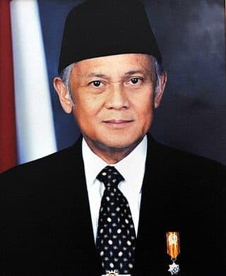 Retrato: B. J. Habibie