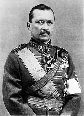 Retrato: Carl Gustaf Emil Mannerheim