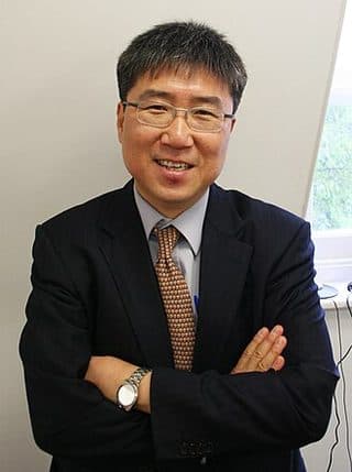 Retrato: Ha-Joon Chang