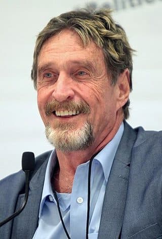 Retrato: John McAfee
