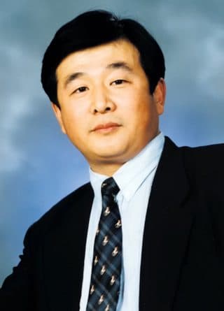 Retrato: Li Hongzhi