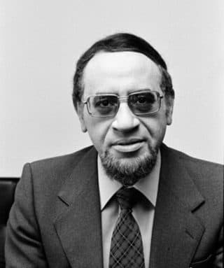 Retrato: Mohammed Bedjaoui