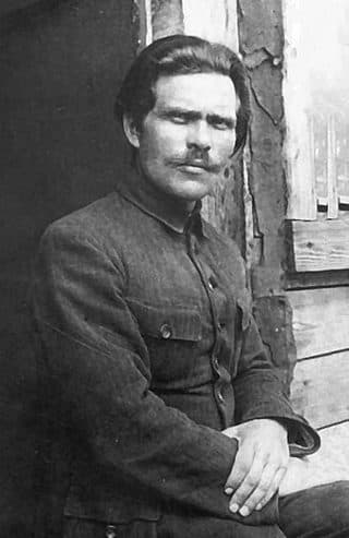 Retrato: Nestor Makhno