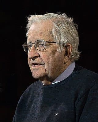 Retrato: Noam Chomsky