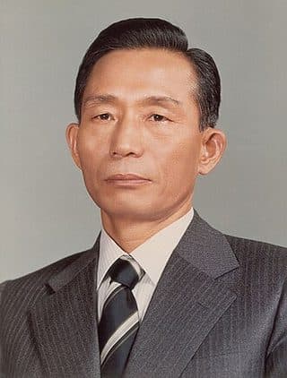 Retrato: Park Chung-hee