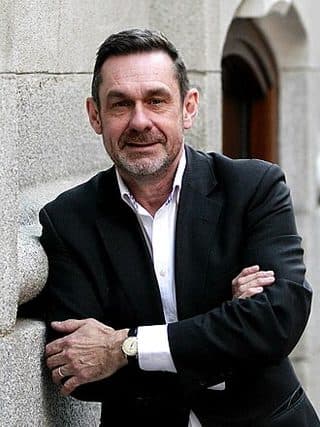 Retrato: Paul Mason